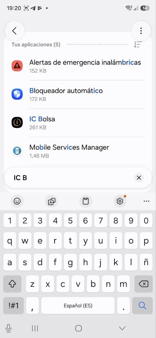 Escribe «IC B» y pulsa «IC Bolsa».